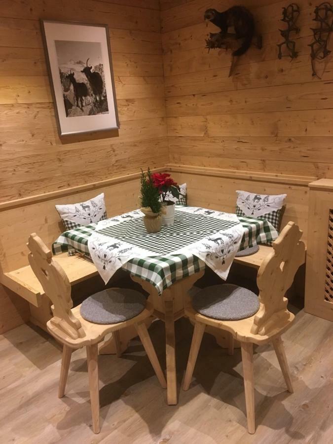 로이타쉬 Oefnerhof 아파트 외부 사진